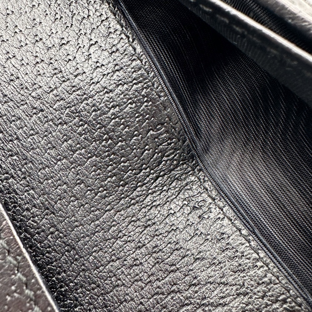 Gucci Sherry Bow Black Wallet with Gold Accents - Picture 3 of 13
